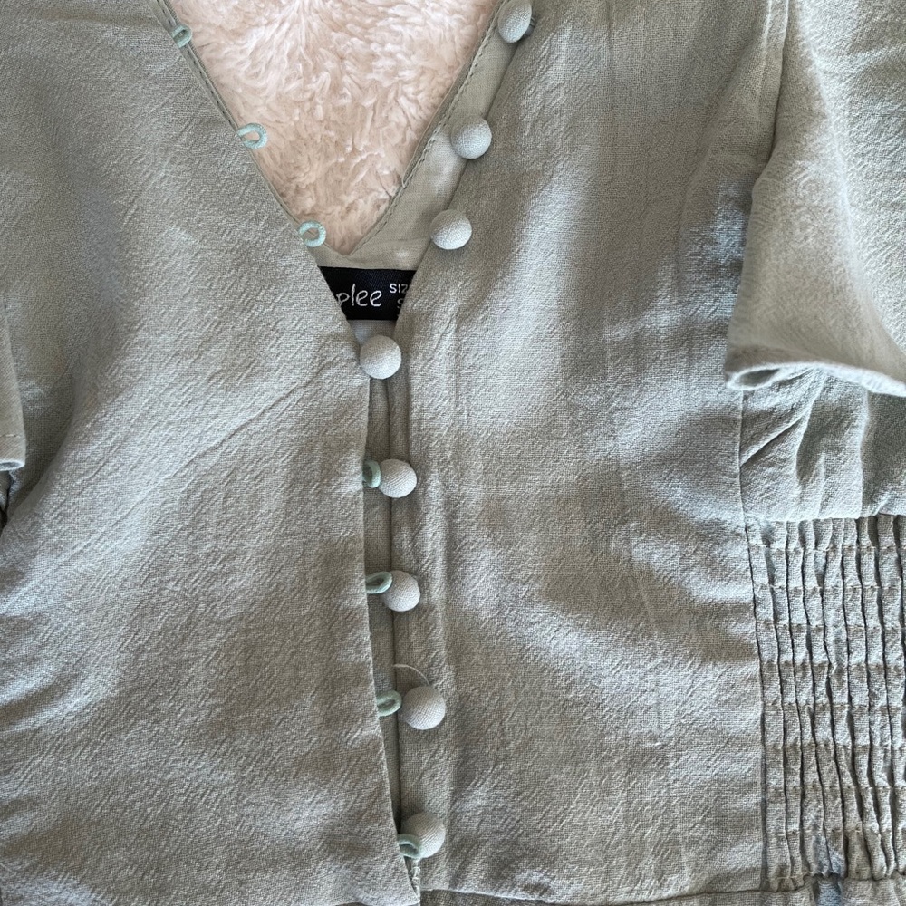 Ruffled romper - Picture 3 of 7